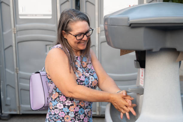 Best Portable bathroom rental  in Wheeling, WV